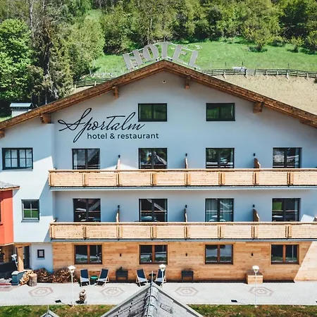 ホテル Sportalm - Adults Only Boutique